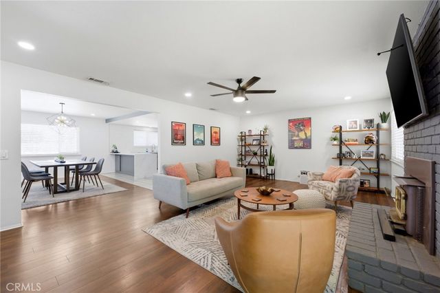 12348 Omak Road, Apple Valley, CA 92308