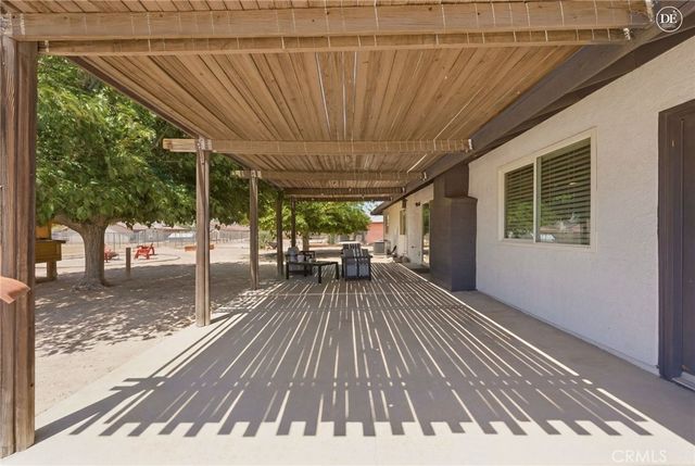 12348 Omak Road, Apple Valley, CA 92308