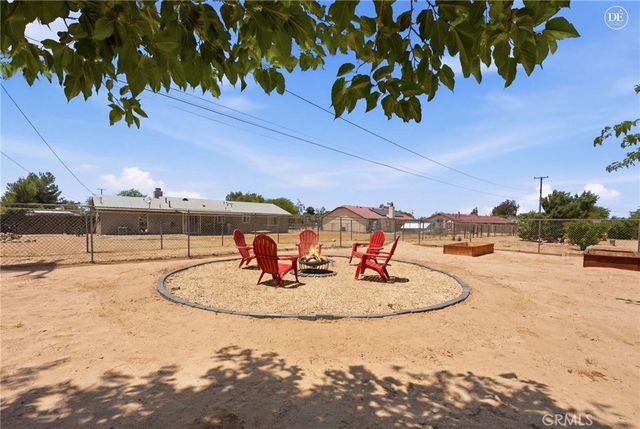 12348 Omak Road, Apple Valley, CA 92308