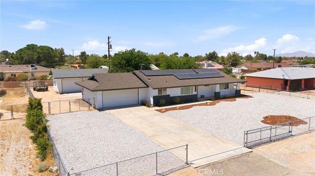 12348 Omak Road, Apple Valley, CA 92308
