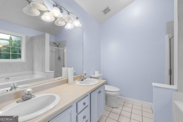 205 Foxdale Court, Lagrange, GA 30240