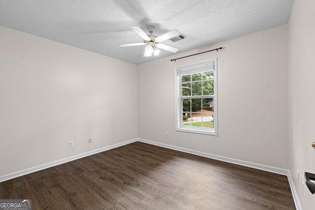 205 Foxdale Court, Lagrange, GA 30240