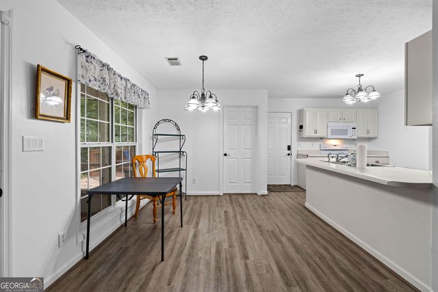205 Foxdale Court, Lagrange, GA 30240