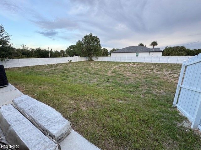 3323 Clearview CIR, Labelle, FL 33935
