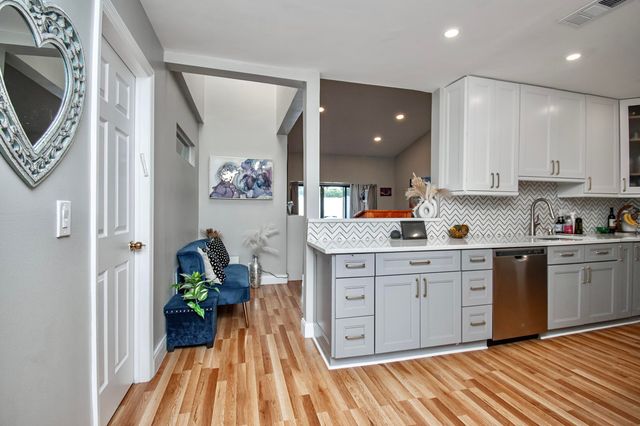 22163 Thomas Terrace, Boca Raton, FL 33433