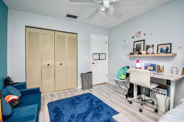 22163 Thomas Terrace, Boca Raton, FL 33433