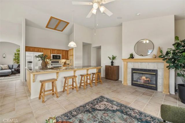 1608 Via Flora, Paso Robles, CA 93446