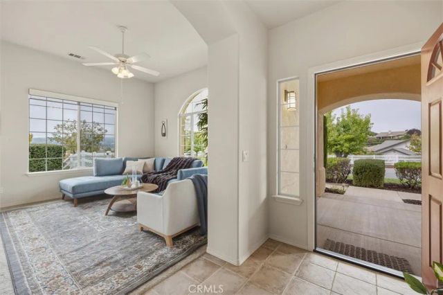 1608 Via Flora, Paso Robles, CA 93446