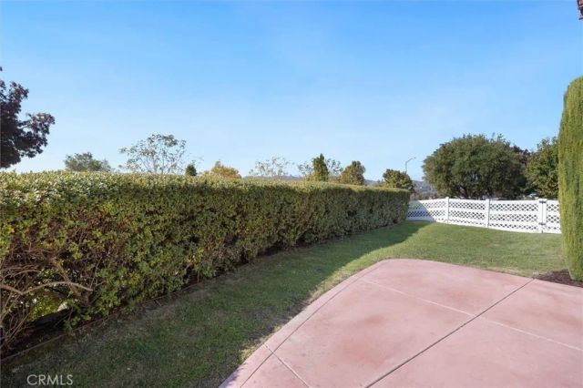 1608 Via Flora, Paso Robles, CA 93446