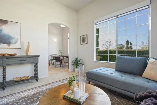 1608 Via Flora, Paso Robles, CA 93446