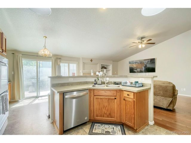 11292 Kingston St, Henderson, CO 80640
