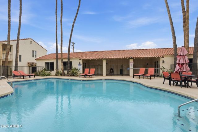 7301 E THORNWOOD Drive, Scottsdale, AZ 85251