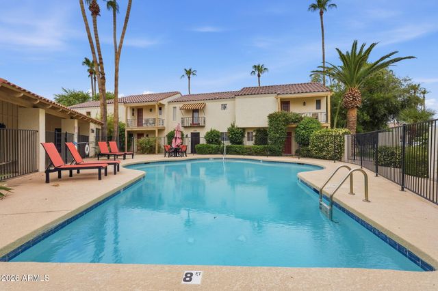 7301 E THORNWOOD Drive, Scottsdale, AZ 85251