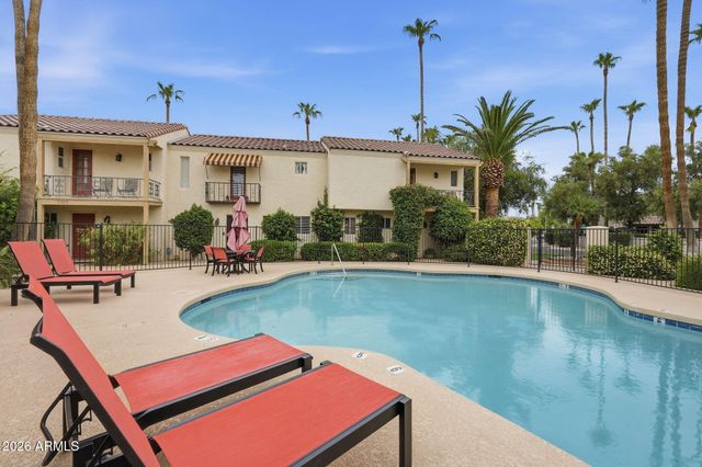 7301 E THORNWOOD Drive, Scottsdale, AZ 85251
