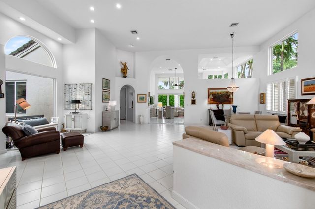 6098 NW 24th Terrace, Boca Raton, FL 33496
