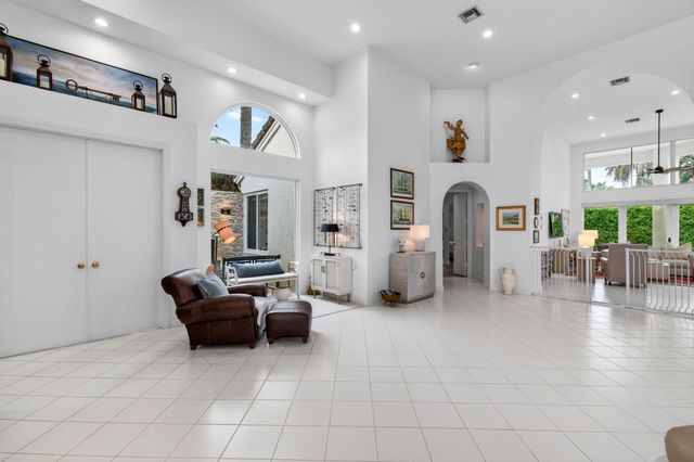 6098 NW 24th Terrace, Boca Raton, FL 33496