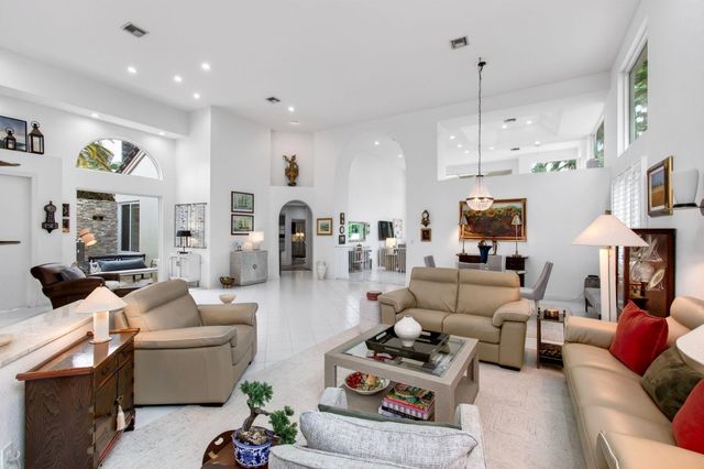 6098 NW 24th Terrace, Boca Raton, FL 33496