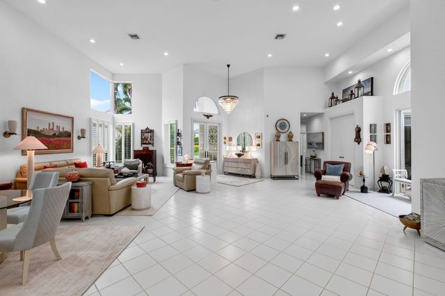 6098 NW 24th Terrace, Boca Raton, FL 33496