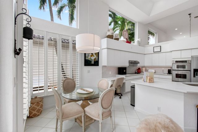 6098 NW 24th Terrace, Boca Raton, FL 33496