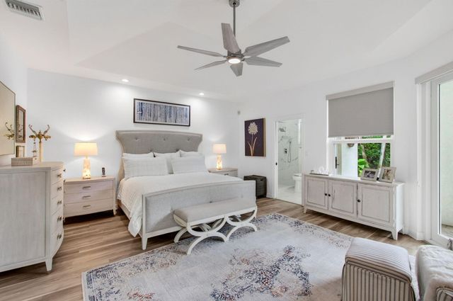 6098 NW 24th Terrace, Boca Raton, FL 33496