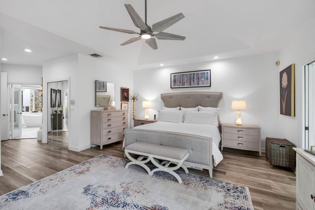 6098 NW 24th Terrace, Boca Raton, FL 33496
