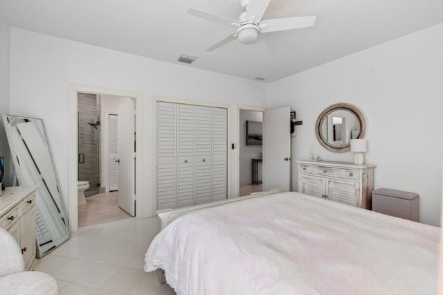 6098 NW 24th Terrace, Boca Raton, FL 33496
