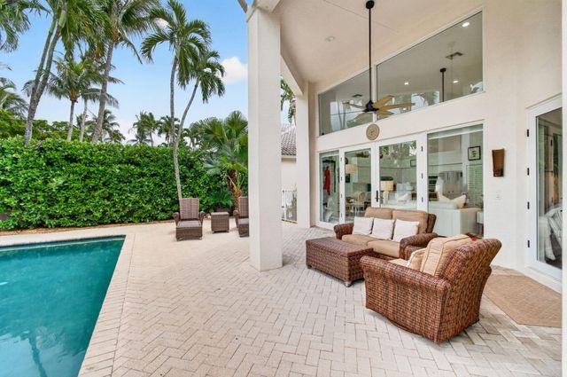 6098 NW 24th Terrace, Boca Raton, FL 33496