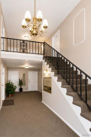 13507 Coliseum Drive C, Chesterfield, MO 63017