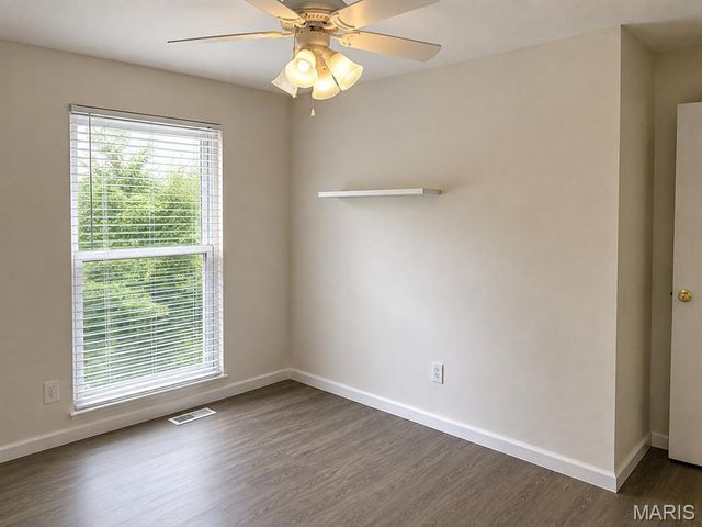 13507 Coliseum Drive C, Chesterfield, MO 63017