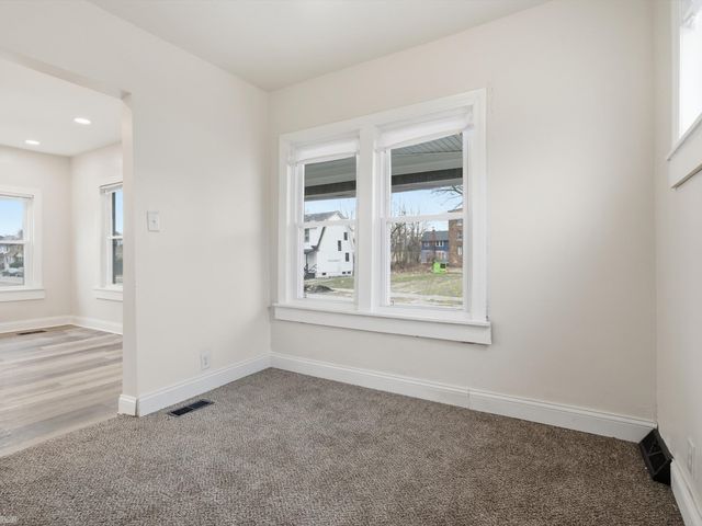 2334 Highland Street, Detroit, MI 48206