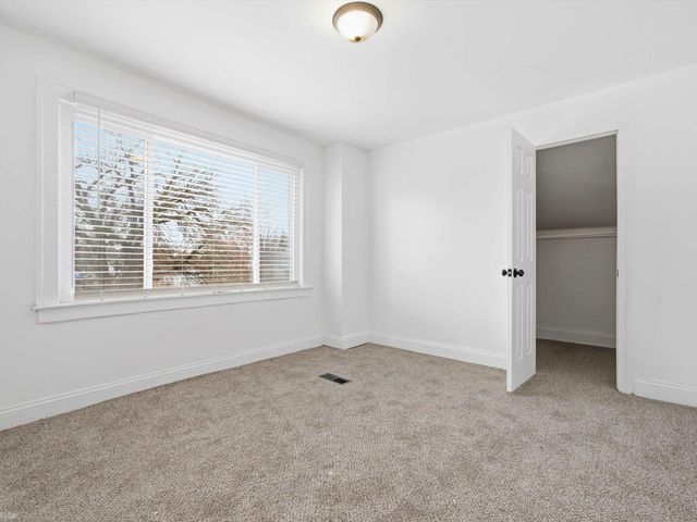 2334 Highland Street, Detroit, MI 48206