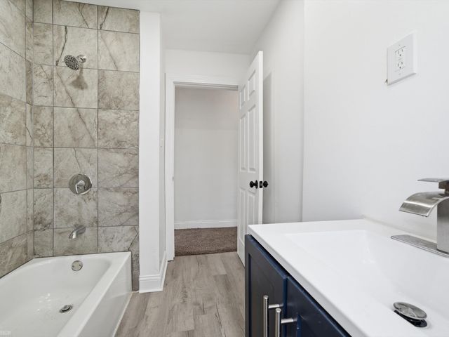 2334 Highland Street, Detroit, MI 48206