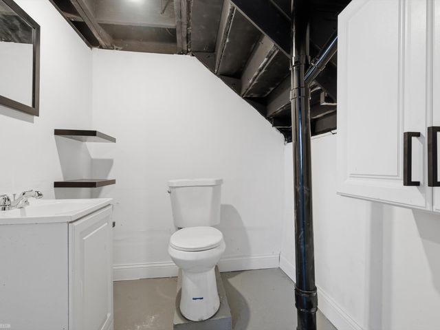 2334 Highland Street, Detroit, MI 48206