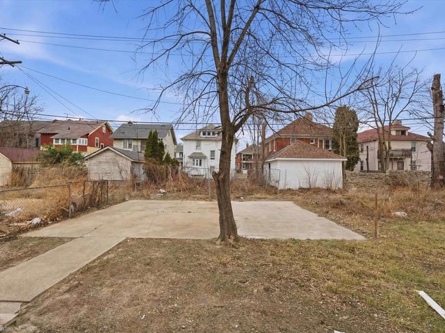 2334 Highland Street, Detroit, MI 48206