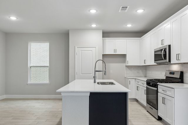 1220 Triton Drive, Seagoville, TX 75159
