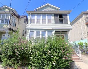 123 Columbia Ave, Newark City, NJ 07106
