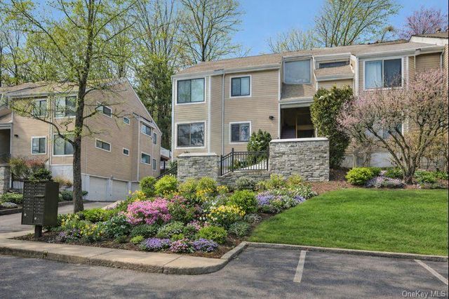 168 Birchwood Close, Chappaqua, NY 10514