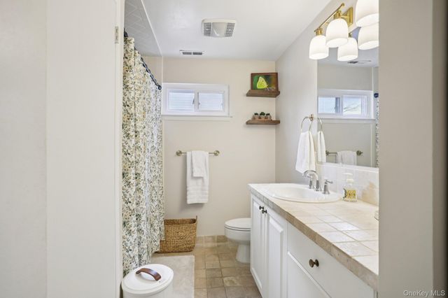 168 Birchwood Close, Chappaqua, NY 10514