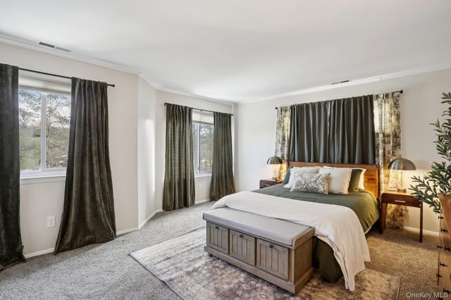 168 Birchwood Close, Chappaqua, NY 10514