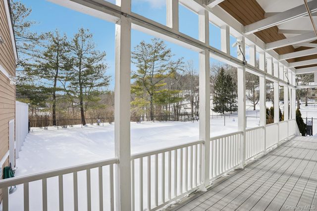 168 Birchwood Close, Chappaqua, NY 10514