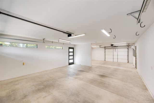 9911 Hurley Way, Dallas, TX 75220