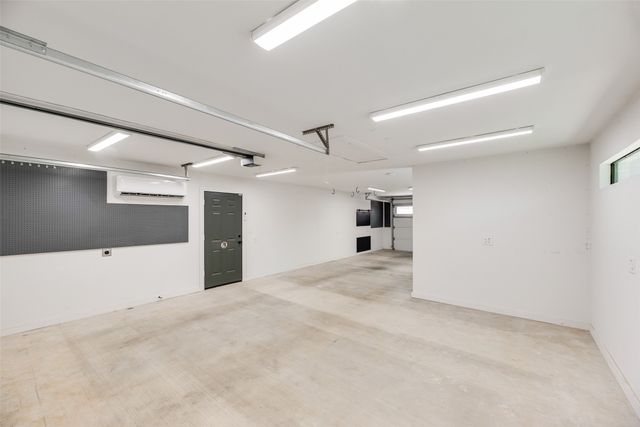 9911 Hurley Way, Dallas, TX 75220