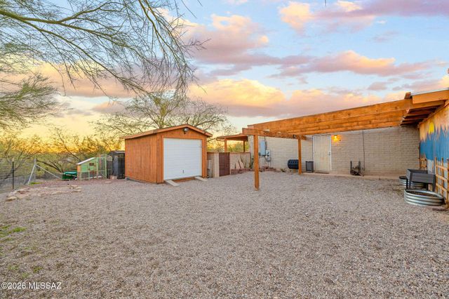 3721 N Sierra Madre Drive, Tucson, AZ 85749