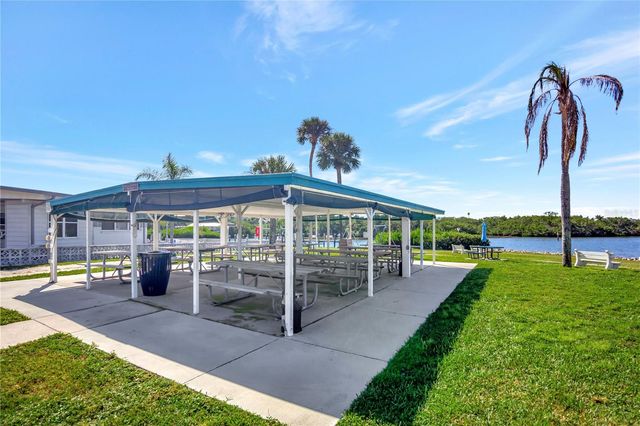 6604 MARINA DRIVE, Bradenton, FL 34207