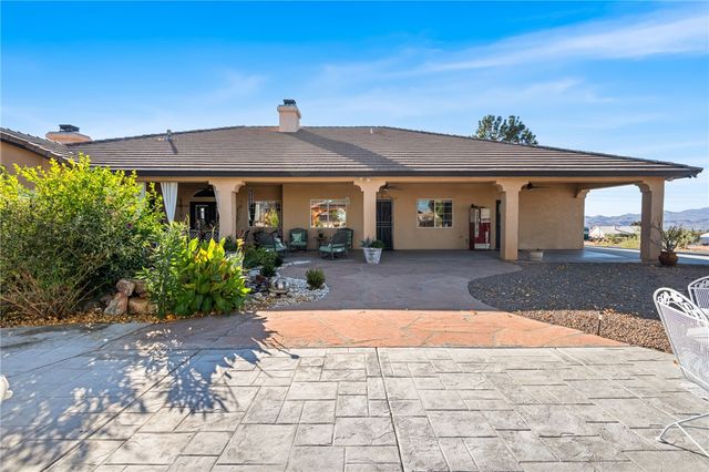 2124 Blackfoot Drive, Kingman, AZ 86401