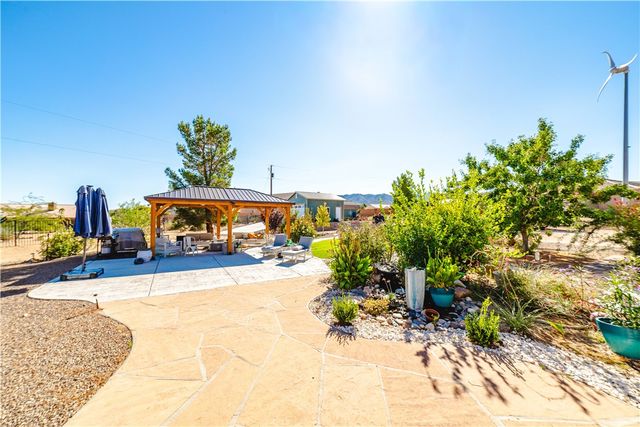 2124 Blackfoot Drive, Kingman, AZ 86401