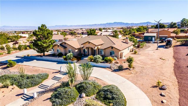 2124 Blackfoot Drive, Kingman, AZ 86401