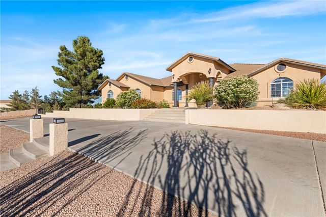 2124 Blackfoot Drive, Kingman, AZ 86401