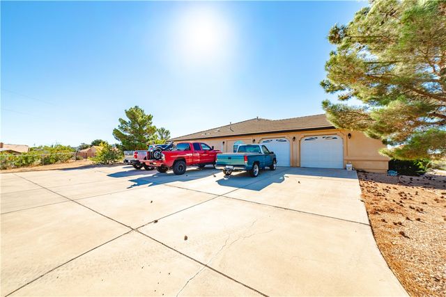 2124 Blackfoot Drive, Kingman, AZ 86401