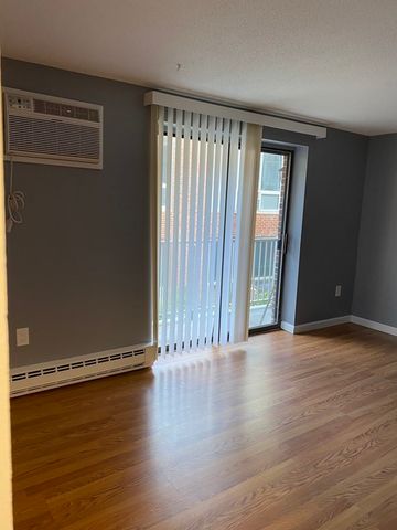 1186 Worcester Road 1211, Framingham, MA 01702